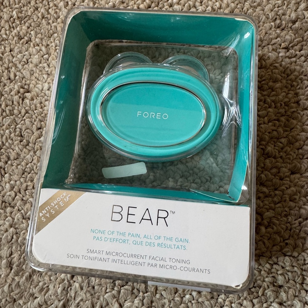 Foreo Bear - smart microcurrent facial toning
